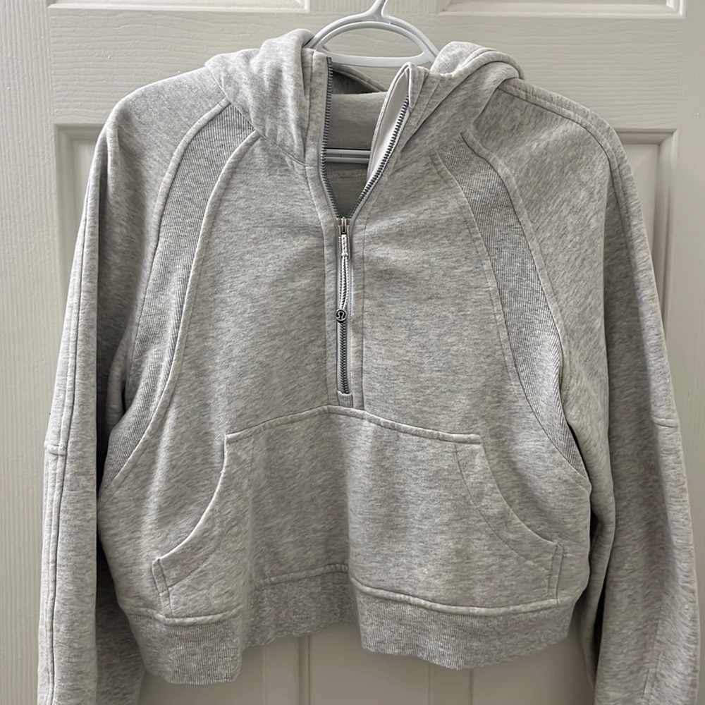 Lululemon 1/4 Scuba